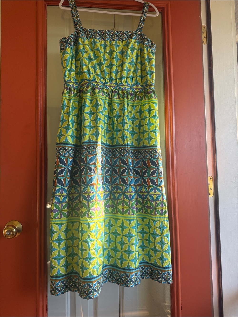 Donna Morgan Green Geometric Midi Dress with Blue Accents